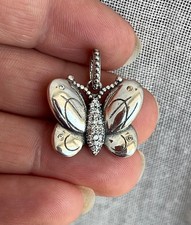 Charm Pandora Pendente Farfalla Luminosa in argento 925