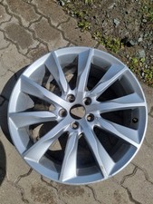 1 cerchio in lega 18 pollici