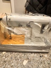 macchina da cucire BORLETTI portatile elettrica, nuova imballata