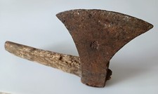 Antica Ascia In Ferro Forgiato