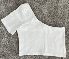 subdued +++ TOP  oneshoulder