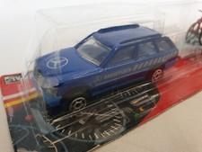 MERCEDES CON RIMORCHIO BICI |