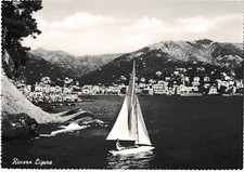 RAPALLO: Panorama (donna su barca a vela)