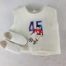 Bambola Ken vintage vestiti