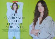 Italian Clipping Ritaglio 2020 KASIA SMUTNIAK sto cambiando pelle 6 PAGINE
