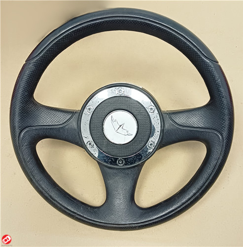 045 volante chatenet - 03.26.045,