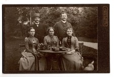 Foto di gabinetto consigliere