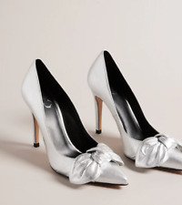 Nuove scarpe corte Ted Baker