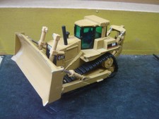 NZG 1:50 Caterpillar D9R Dozer