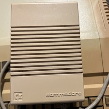 Alimentatore Commodore 128