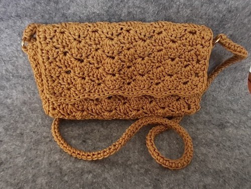 Pochette artigianale - , in