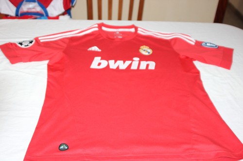 Real madrid red - madrid, 2011/12
