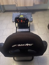 postazione simulatore guida con Logitech G923