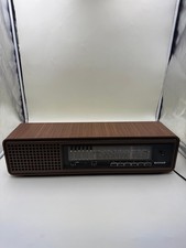 8/5 Grundig vecchia radio tipo