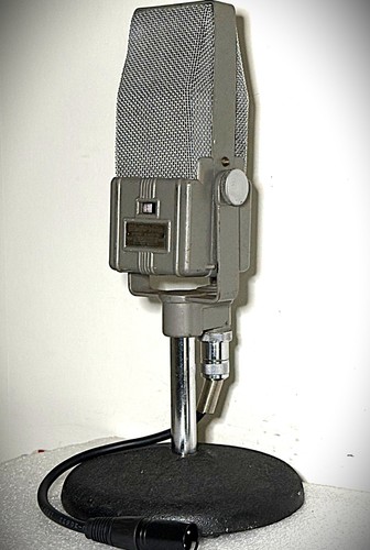 Microfono nastro - microfono, a