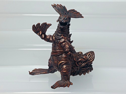 Gotochi kaiju libro - gotochi,