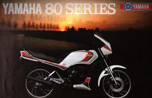 Brochure yamaha moto series - brochure,