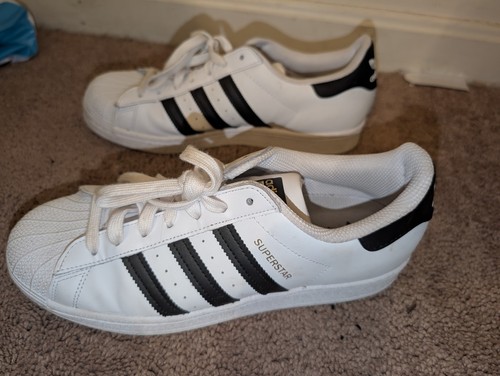 Size adidas superstar - -,