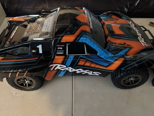Traxxas slash ultimate 4x4 - traxxas,