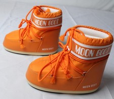 Moon boot adult icon - moon,