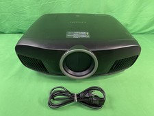 Epson Pro Cinema 4040 Proiettore 3LCD 4K + HDR *3868 Ore Lampada* | **LEGGI**