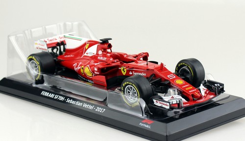 Modellino auto ferrari sf70h - ferrari,