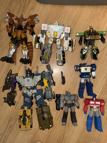 Transformers figure combiner - figure,