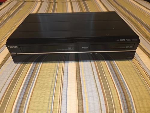 Registratore dvd videocassette - registratore, dvd/videocassette
