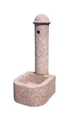 Fontana per giardino in pietra