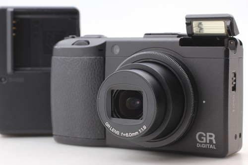 Ricoh digital iii 10mp ccd - iii,