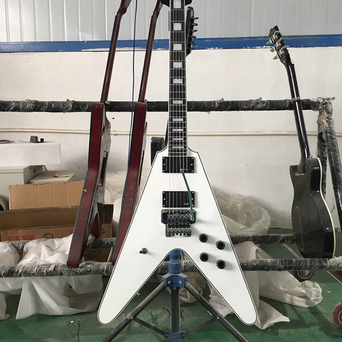 Custom flying nuova chitarra - v,