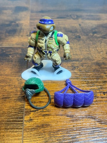 Figurina tmnt pro pilot - tmnt,