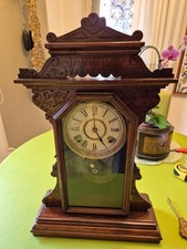 Orologio a pendolo da appoggio antico di produzione americana