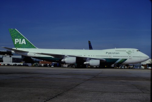 Ra800 bat pia - ra800_ap-bat_pia_b747-240b,
