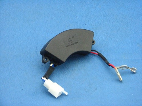 Regolatore tensione avr da - di,