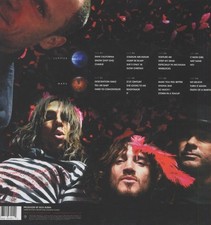 Red Hot Chili Peppers: Red Hot