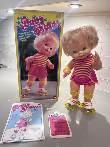 Mattel baby skates - mattel, 15"