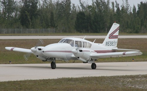 Piper 250 aereo da - pa-23-250,