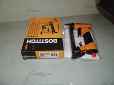 BOSTITCH 21684B CUCITRICE PNEUMATICA A FILO FINE