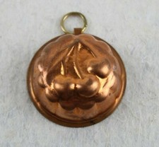 Tortiera RAME Forma MINI Miniatura Disegno CILIEGIE Arredamento Gancio da Parete