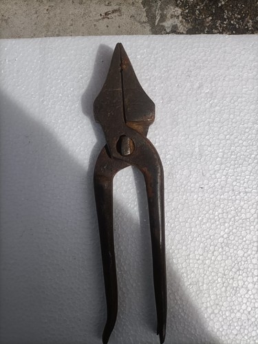 Antica pinza tira cuoio - pinza,