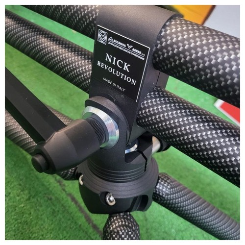 Revolution carbon meccanica - revolution,