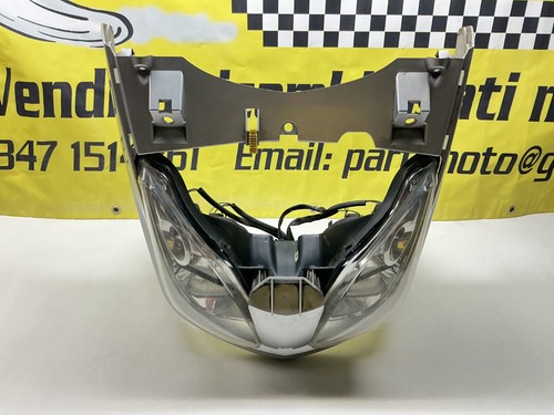 Scudo anteriore con faro - anteriore,