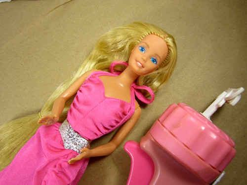 Twirly curls barbie - twirly,