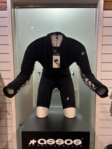 Nuovo assos uma giacca - assos,
