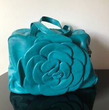 BORSA CAMOMILLA MILANO - COLORE TURCHESE CON GRANDE FIORE IN PELLE(NON STAMPATO)