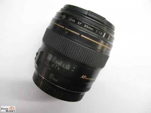 Canon 85mm 8 af - f/1.8,