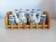 Set 7 Contenitori in Ceramica Decorata – Spezie & Condimenti – Stile Rustico
