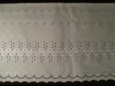 PIZZO SANGALLO BIANCO BORDURA