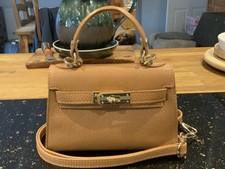 SPLENDIDA BORSA ITALIANA